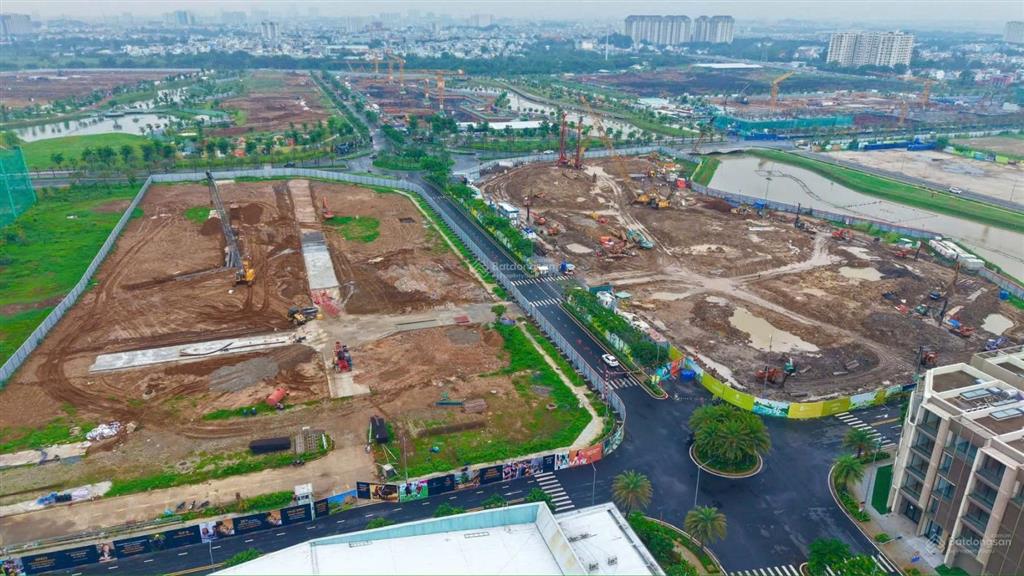 Bán quỹ căn hộ 3pn the global city căn góc hướng đông nam view trực diện kênh đào và nhạc nước