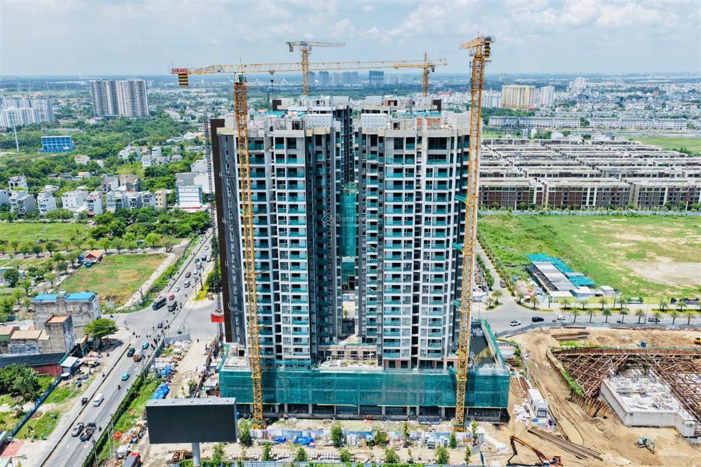 Bán quỹ căn hộ 3pn the global city căn góc hướng đông nam view trực diện kênh đào và nhạc nước