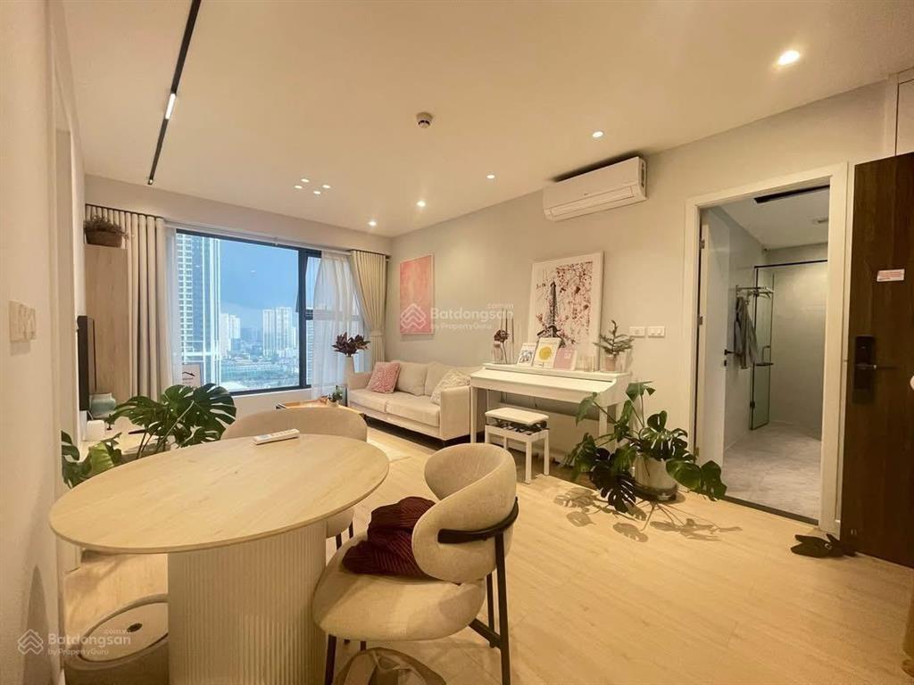 Bán ch 90m², 2pn, 2wc, giá 13 tỷ tại lạc long quân, p. xuân la, q. tây hồ, hà nội, bao đẹp hot!