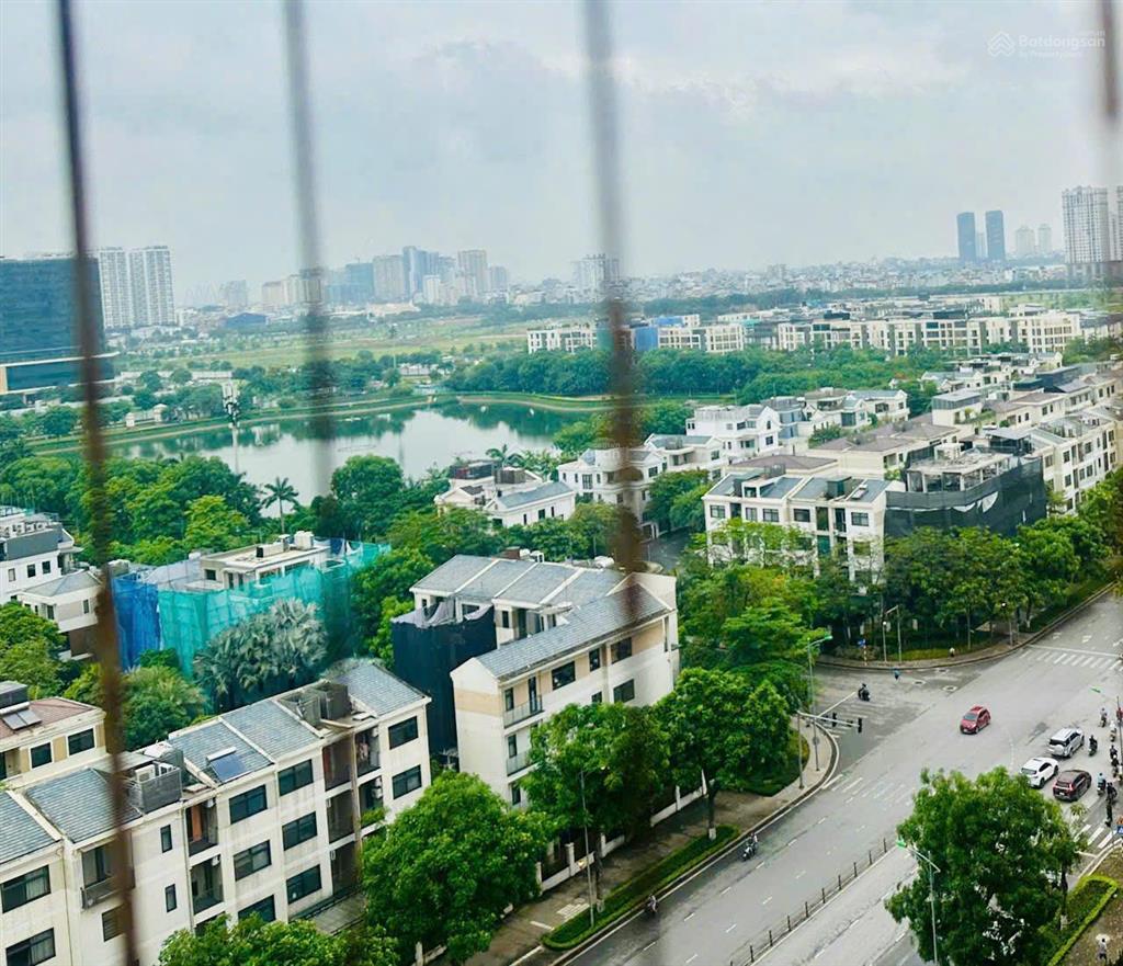 Căn hộ ct2b kđt mới nghĩa đô 65m², 5tỷ8 full nội thất, view đẹp gần hồ tây dân trí cao
