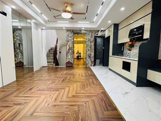 Bán nhà ngõ hồ tùng mậu 45m2, 7 tầng 14,9 tỷ, full nội thất, thang máy, ô tô vào nhà, gara riêng