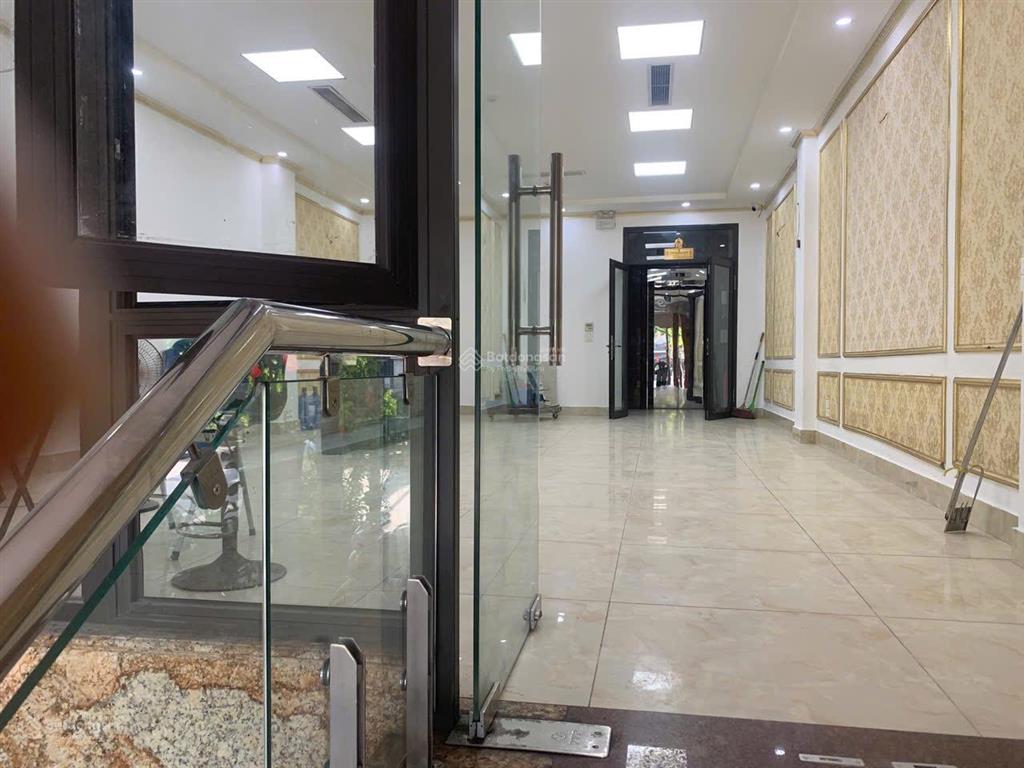 Cho thuê tòa nhà mp vũ tông phan thanh xuân 110m2/sàn x 7 tầng + hầm, mt 6m, 130tr/th, thang máy,