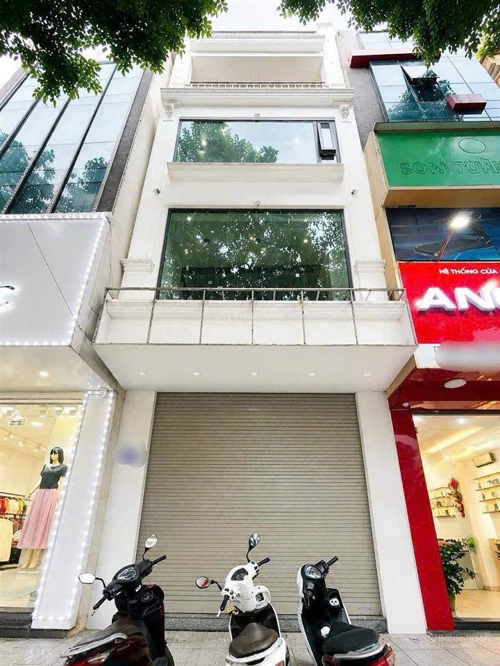 Cho thuê mặt phố quang trung hà đông 300m 3t 35tr/th,thông sàn, vỉa hè rộng, gần ga tàu, kinh doanh