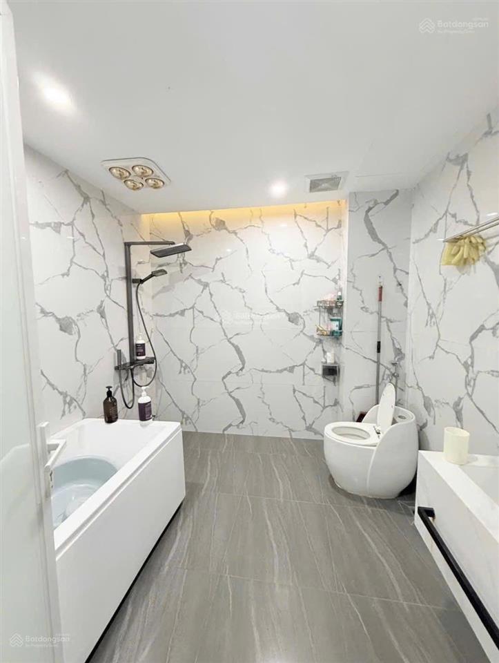 Biệt thự liền kề khu bộ công an bắc từ liêm 70m2, 5 tầng 21,5 tỷ full nội thất đẹp, đường ô tô rộng