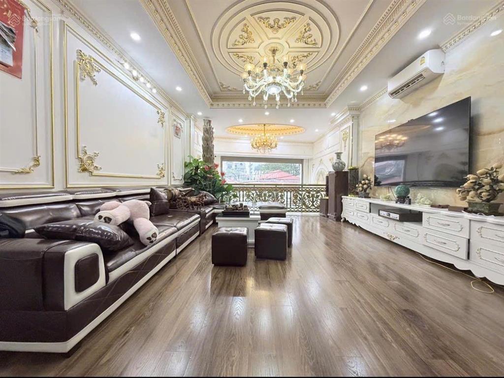 Biệt thự liền kề khu bộ công an bắc từ liêm 70m2, 5 tầng 21,5 tỷ full nội thất đẹp, đường ô tô rộng