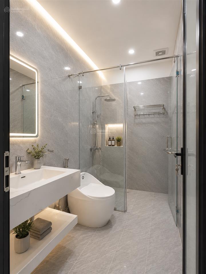 Cần bán gấp nhà phủ thượng đoạn 64,8m x 4 tầng 3,95 tỷ ngõ thông ô tô qua