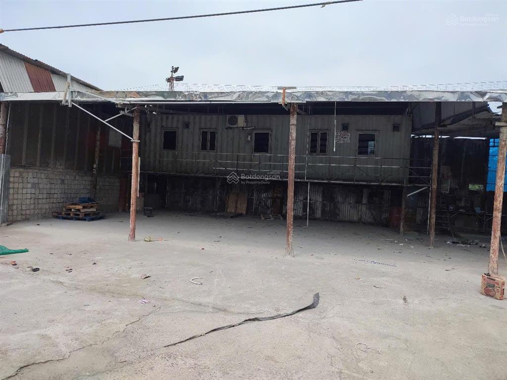 Cho thuê kho và bãi tại gầm cầu thanh trì