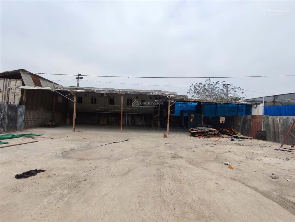 Cho thuê kho và bãi tại gầm cầu thanh trì