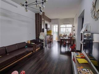 Chủ cần tiền  bán gấp căn góc ct2 văn quán  giá chỉ 4,59 tỷ  nhà đẹp. cc 0969 139 ***