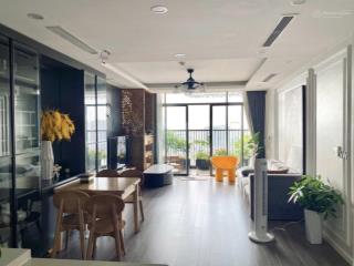 Nhỉnh 8 tỷ  căn góc 105m  trục 04 tháp b newsky văn quán  view hồ  đẹp tòa.  0969 139 ***
