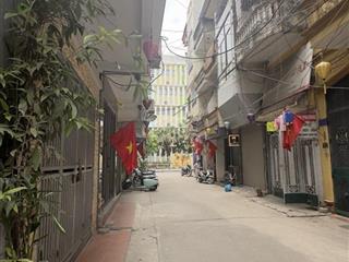 Bán nhà 47m2/2 tầng  lê quý đôn ô tô thông kinh doanh  2 thoáng  chỉ hơn 9 tỷ.  0969 139 ***