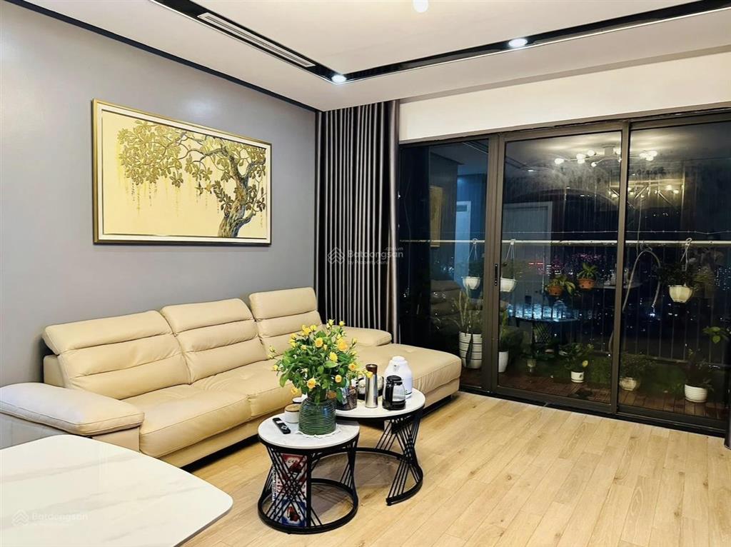 Bán căn hộ rainbow văn quán diện tích 80m2. giá 6 tỷ. cc 0969 139 ***