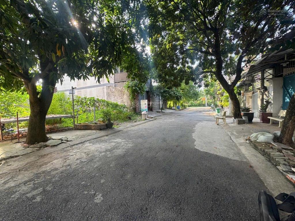 Lô đất đẹp  rẻ  hiểm có khu bên sông đường số 27, p. hiệp bình chánh, thủ đức. gần tttm gigamall