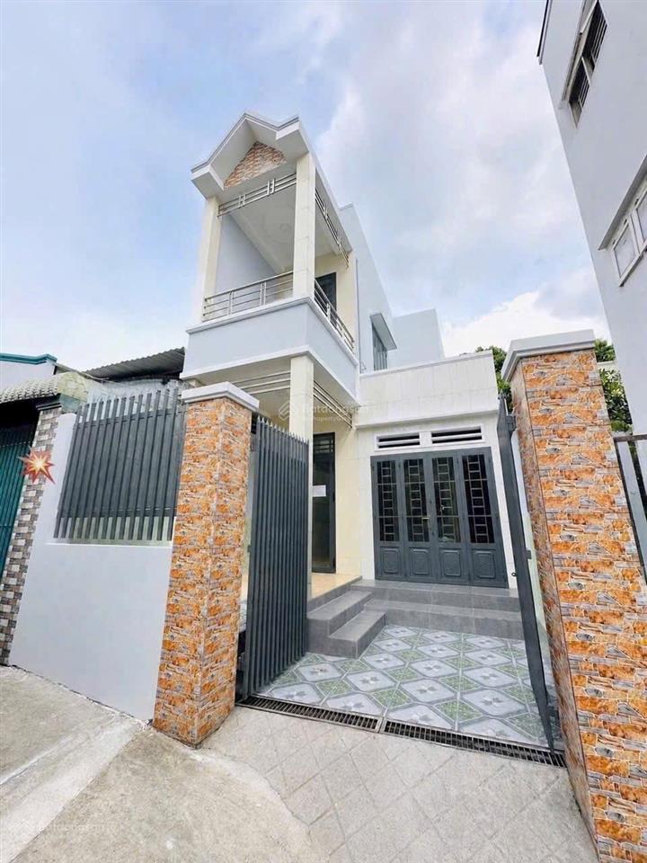 Nhà 2 tầng ngay trung tâm thủ đức  đặng văn bi  100m2  hxh   0938 325 ***