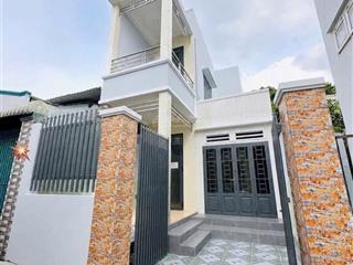 Nhà 2 tầng ngay trung tâm thủ đức  đặng văn bi  100m2  hxh   0938 325 ***
