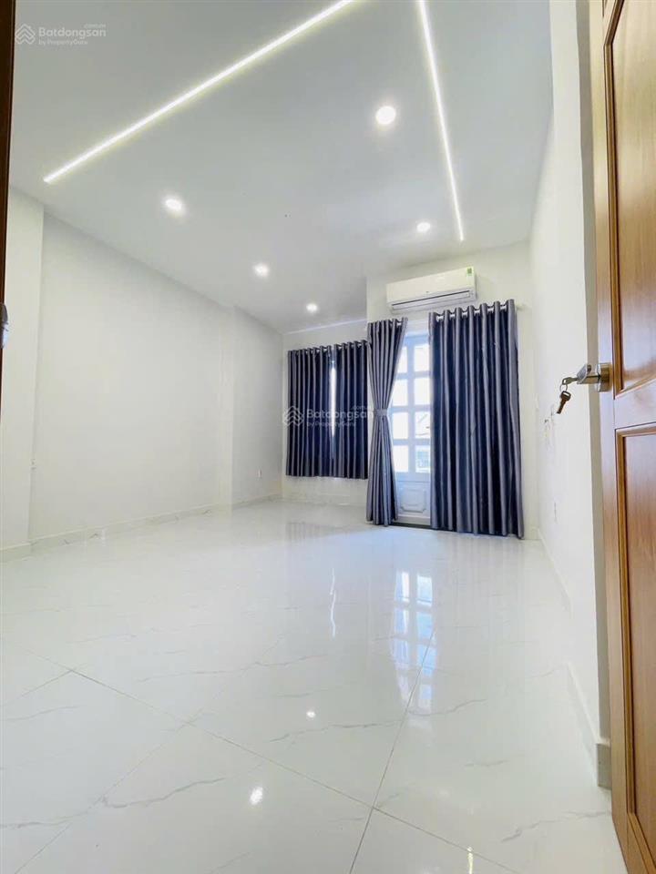 Cho thuê nhà 3 tầng  hẻm xe hơi  p. hiệp bình chánh, thủ đức.