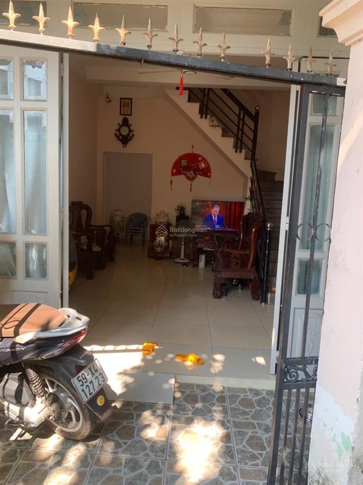 Bán nhà 2 tầng  đỗ xuân hợp, quận 9  1 phút ra bình thái  sổ hồng riêng  hoàn công đủ  4 tỷ!