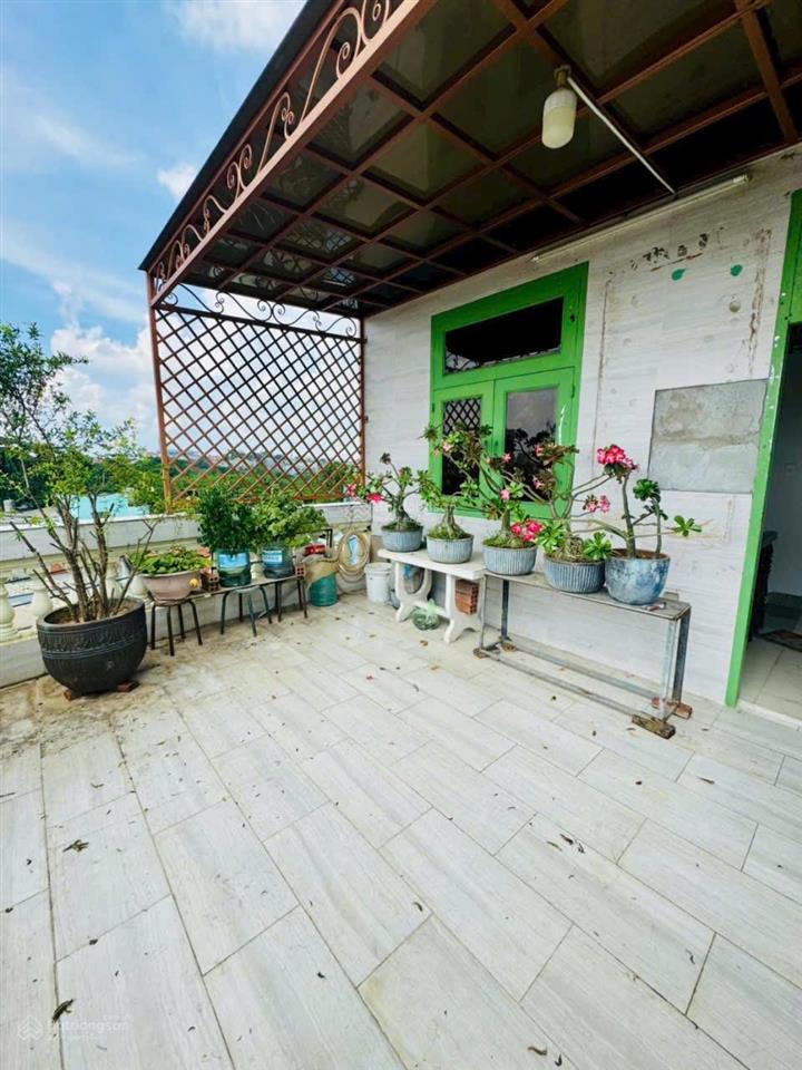 Siêu ngộp  hàng đầu tư  nhà 3 tầng lầu đường xe tải thông nhánh ql1k  linh xuân  thủ đức.