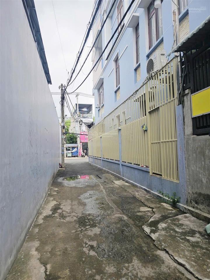 Cần bán gấp nhà c4 124m2 (5,5 x 21 nở hậu 9)