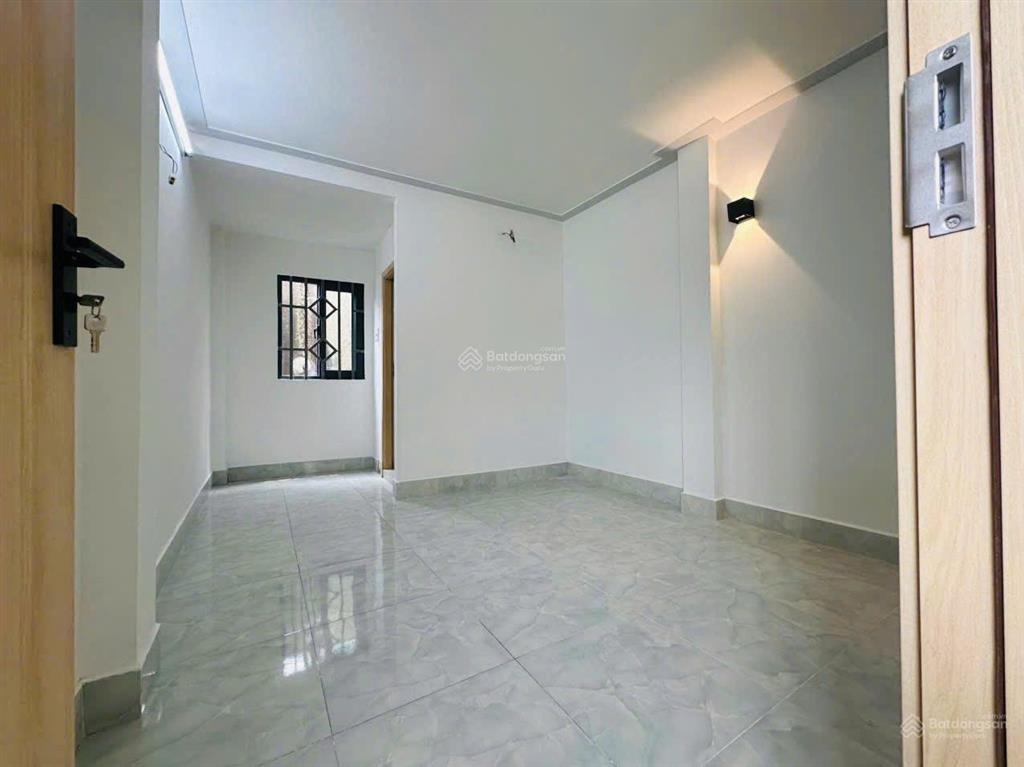 Bán gấp nhà đường số 4  hiệp bình phước  sát bên khu dân cư sông đà  giá chỉ 3,75 tỷ tl