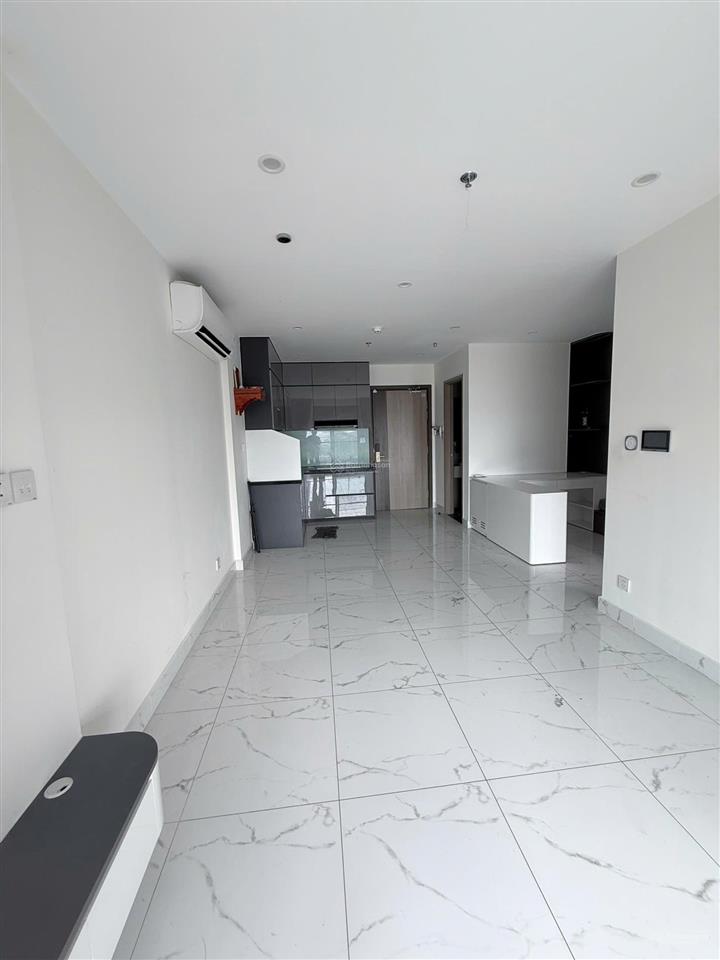 Bán lõi 1pn + solari vinhomes grand park có sổ