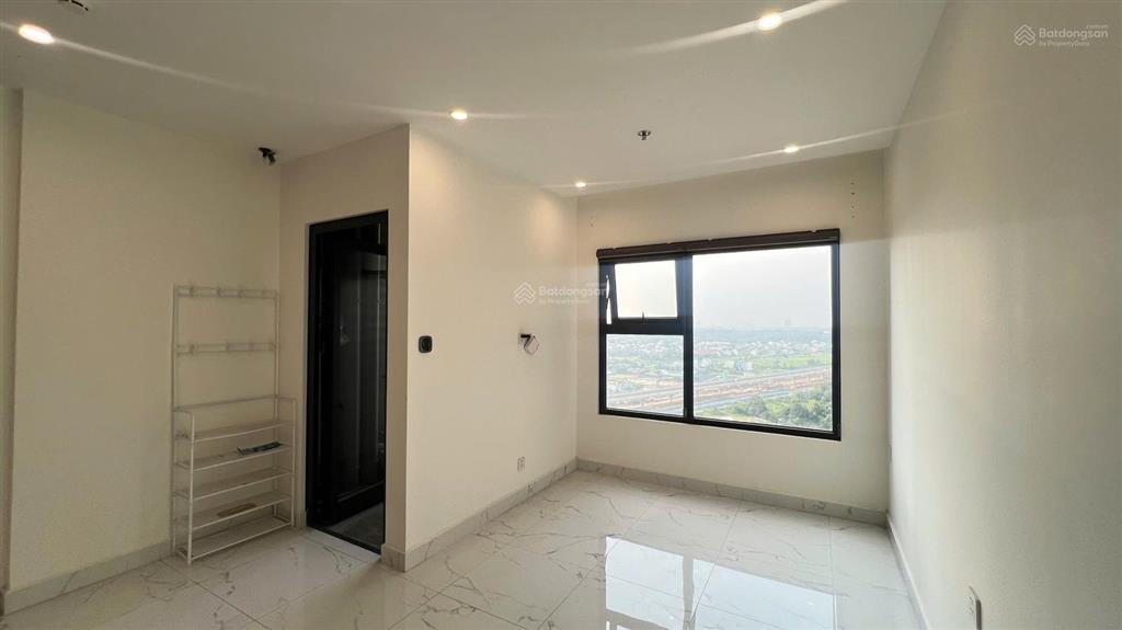 Studio solari lỗ 400tr giá chỉ 1tỷ690 vinhomes grand park có sổ