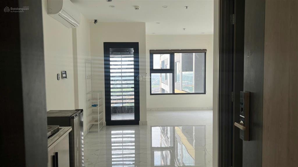Studio solari lỗ 400tr giá chỉ 1tỷ690 vinhomes grand park có sổ