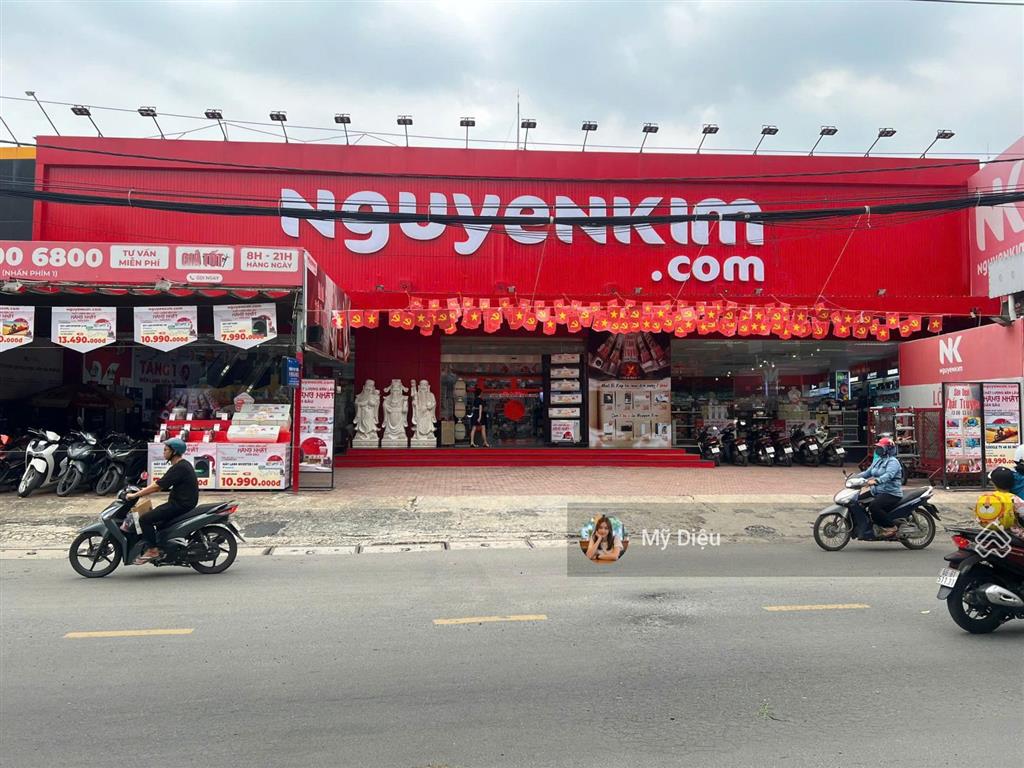 Siêu phẩm ngay góc 2 mặt tiền nguyễn duy trinh + lê văn thịnh  27x35m  hđt 380tr  giá 179 tỷ