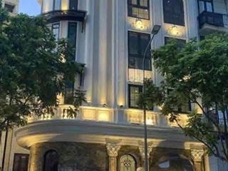 Bán nhà góc 3 mặt tiền view sông trường sa, p 14, q 3  6x18m  8 tầng  hđt 100tr/th  giá 29 tỷ