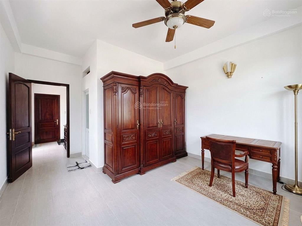 [hiếm] villa góc nguyễn văn linh & nguyễn thị thập  sân đỗ 2 ô tô  ngang hiếm 7 x20  nhỉnh 11 tỷ
