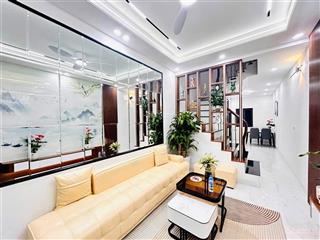 45m24 tầng lô gócfull nội thấtngay ngã tư minh khai chợ mơ 9.5 tỷ