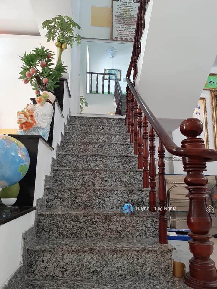 Kẹt vốn nên bán gấp căn nhà 1 trệt 1 lầu (1 tỷ 450) đường trần quang đạo xã tân thông hội, củ chi