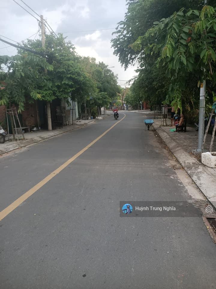 Bán gấp đất shr (dt 5x24m giá 950tr) đường bàu giã, xã phước vĩnh an, ngay vinhome hóc môn