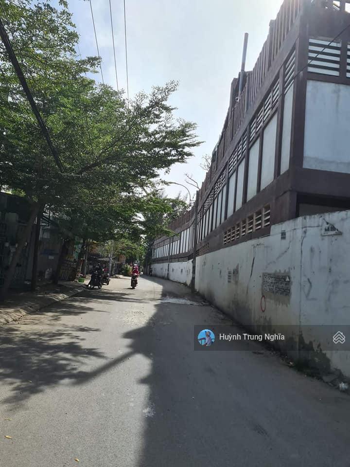 Chủ kẹt tiền bán gấp miếng đất ( dt 5x23m giá 680tr ) đường lê thị hởi xã tân thông hội  củ chi