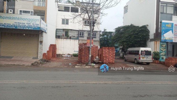 Bán gấp đất shr (5x24m) đường thanh niên xã tân thới nhì đối diện vin hóc môn