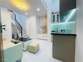 Dưới 5 tỷ sở hữu nhà 5 tầng mới tinh trung tâm đống đa ngõ tiến bộ, khâm thiên