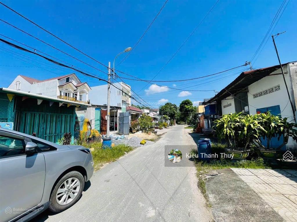 Cần tiền bán lô đất 125m2/1,320 tỷ. cách chợ việt kiều, tân thông hội 300m đi xe. shr
