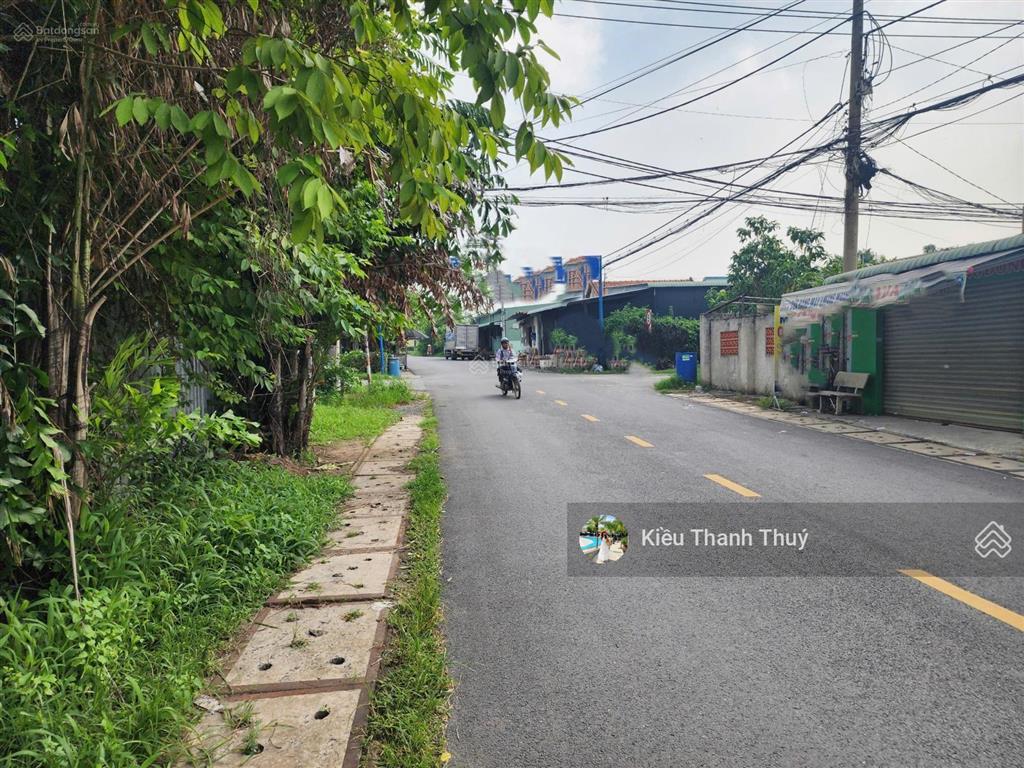 Bán gấp đất shr ( dt 200m2 giá 1 tỷ 220tr ) đ. lê minh nhựt, tân thông hội. ngay vinhomes hóc môn