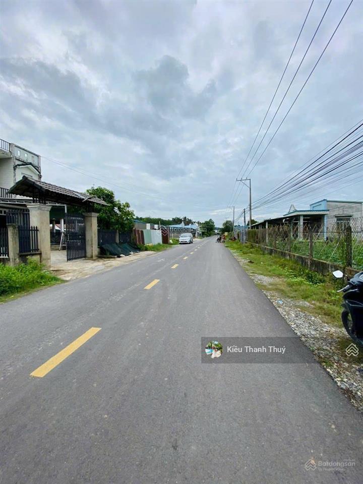 Bán gấp đất shr ( dt 200m2 giá 1 tỷ 220tr ) đ. lê minh nhựt, tân thông hội. ngay vinhomes hóc môn