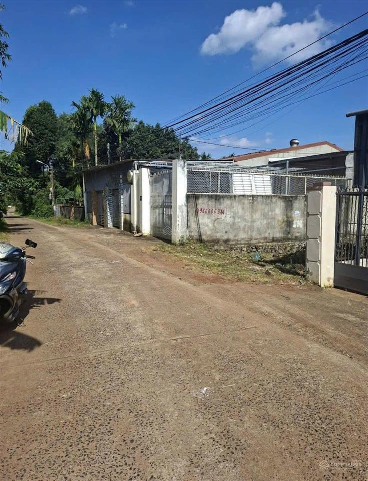 Bán lô đất 100m2. giá 930tr. đ.suối lội, tân thông hội. sổ hồng riêng. full thổ cư
