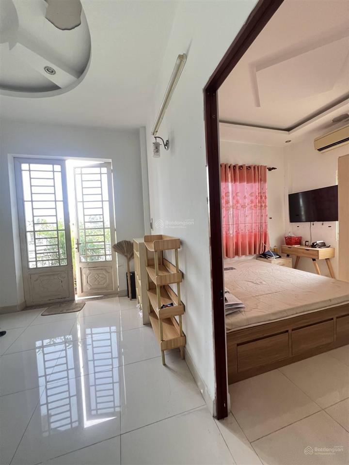 1,4 tỷ  nhà 5x24= 120m2 nguyễn văn khạ, sổ riêng