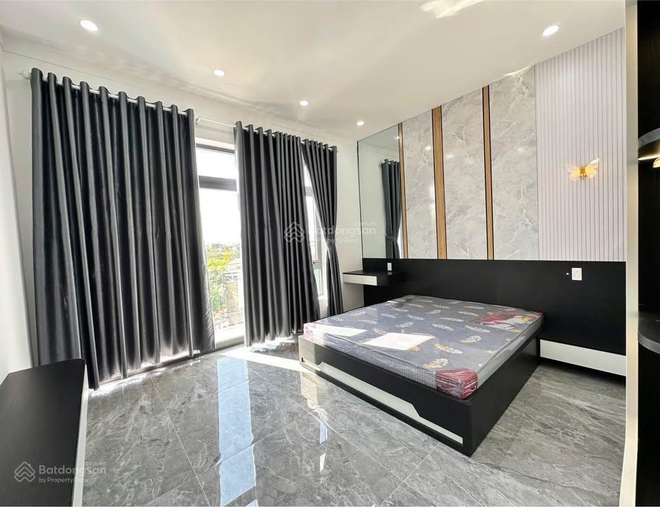 Nhà mới tinh giá ngộp tại nguyễn văn ni, 1,65 tỷ, 5x30, sổ riêng