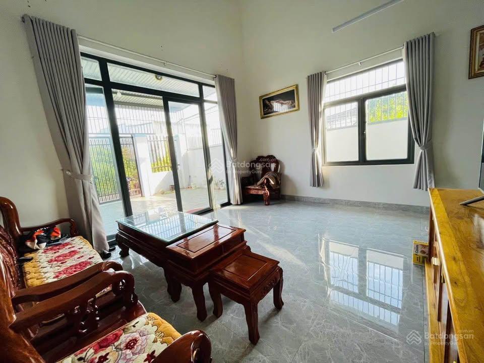 Nhà kiên cố, cao ráo, 5x26 131m2, hồ văn tắng, 900 triệu, hỗ trợ vay 3 bên, sổ hồng riêng