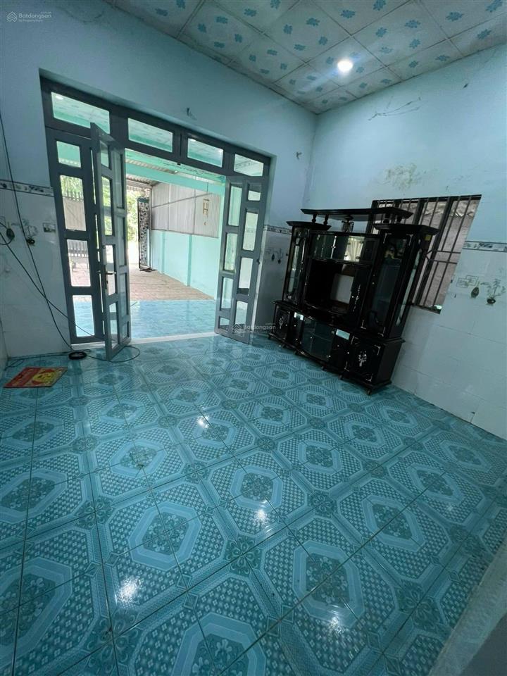Ngộp! bán nhà tại suối lội gần thpt tân thông hội, dt 5x30 150m2, 980 triệu, sổ riêng