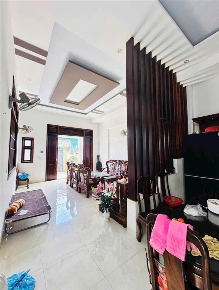 Bán nhanh gọn nhà rộng 15x33m, 500m2, 2pn, sân vườn rộng, hồ văn tắng, sổ riêng