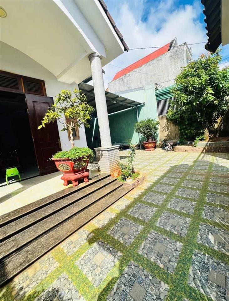 Bán nhanh gọn nhà rộng 15x33m, 500m2, 2pn, sân vườn rộng, hồ văn tắng, sổ riêng