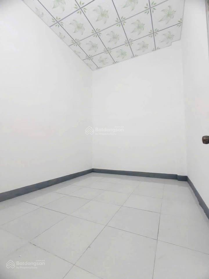 Xã tân thông hội, nhà kiên cố, điện nước đầy đủ, 150m2 (5x30), 950 triệu, sổ riêng