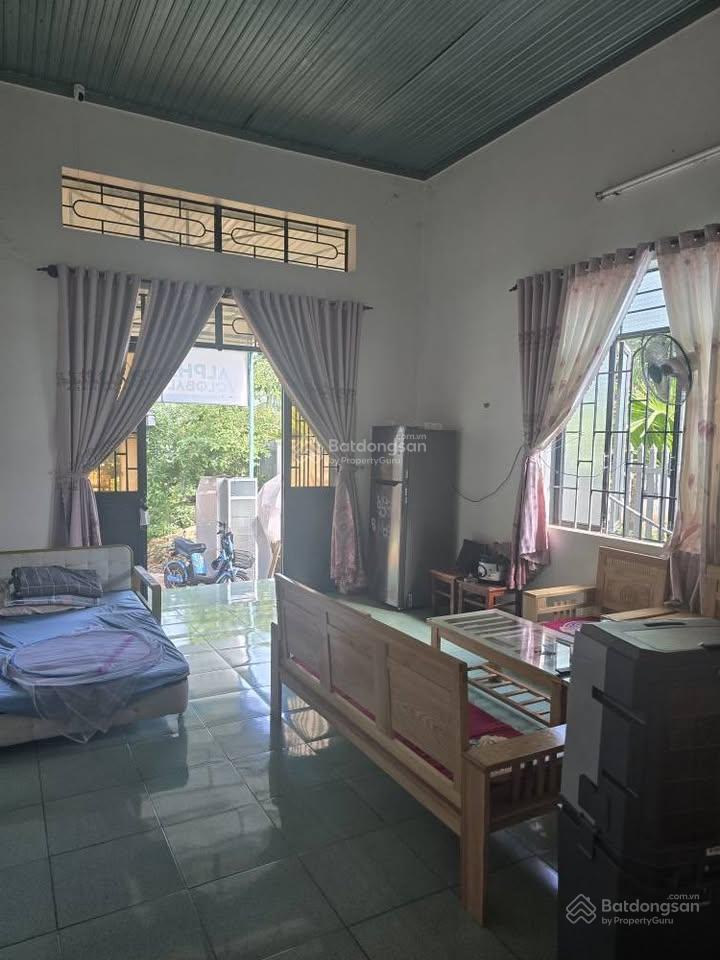Ngay cầu vượt củ chi, bán nhà c4 118m2 (5x23), 950 triệu, sổ riêng, kiên cố, chắc chắn