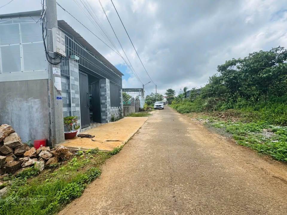 Lô đất vuông vức tại kcn tân phú trung, 649m2 (19x33), 900 triệu, sổ riêng