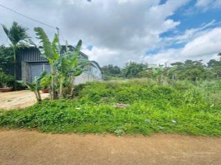 Lô đất vuông vức tại kcn tân phú trung, 649m2 (19x33), 900 triệu, sổ riêng